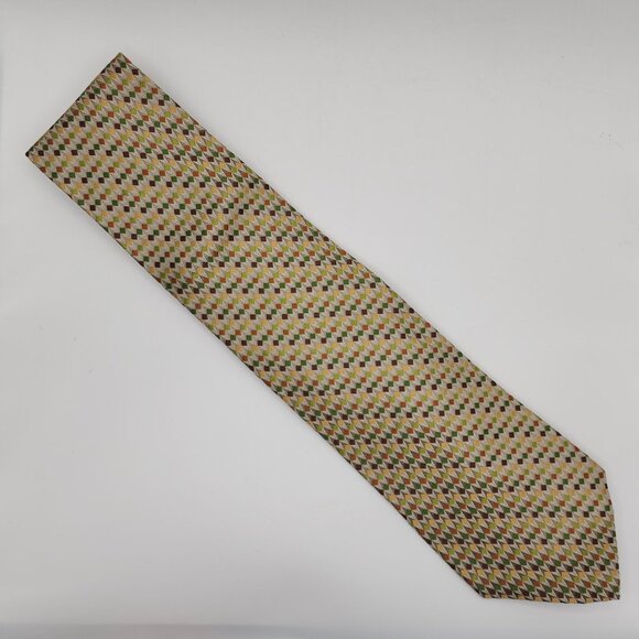 Geometric Tie Insignia Necktie Pink Silk 4" Wide 59" Long VTG - Picture 3 of 5